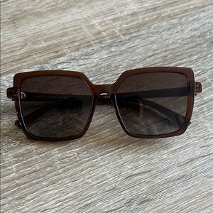 Diff Esme Sunglasses